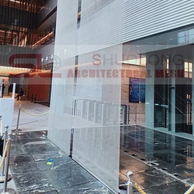 Op maat aanpasbare opening roestbestendig handgemaakt roestvrijstalen architectonisch gaaspaneel voor gevels en interieurs