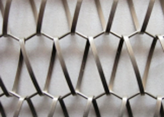 6.5mm 304 Spiraalvormige Draad Mesh Woven Stainless Steel Fabric Met grote trekspanning