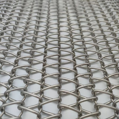 Interlocked Spiral Wire Mesh Grootte 2mm-20mm Customized Kleur roestvrij staal