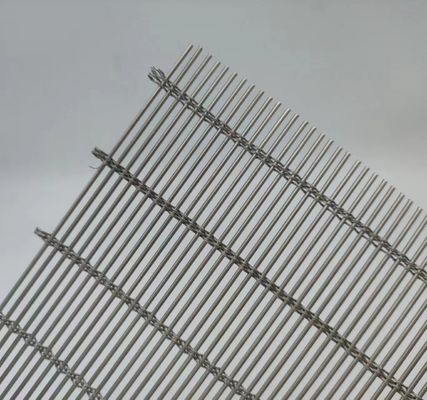 Vierkante architectuur Flexibel metalen gaas Op maat gemaakte kleurenverf voor kamergordijnen