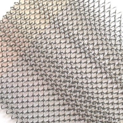Aanpasbare draperies met metalen spoelen voor interieurontwerp