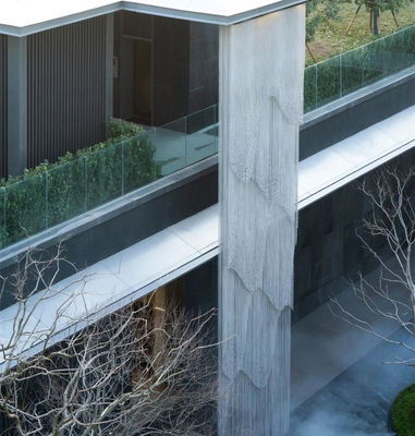 Flexibel aluminium ketting vliegengordijn Geschikt voor magazijnen, fabrieken en commerciële gebouwen voor insectenwering