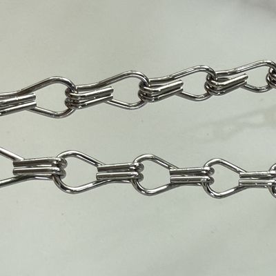 Gemakkelijk te installeren aangepaste aluminium ketting vliegscherm met aangepaste gordijn grootte en aangepaste patroon