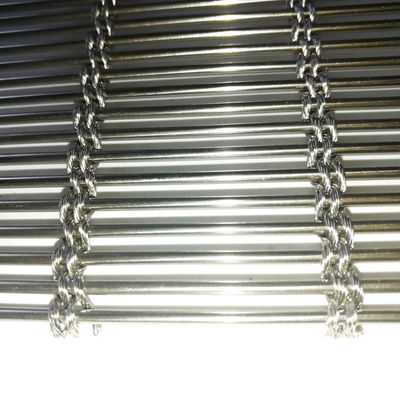 Decoratief 3D-geweven metalen gaas van roestvrij staal voor artistiek plafondontwerp Industriële esthetiek