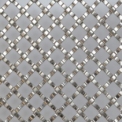Binnen- en buitenruimte roestvrijstalen metalen mesh panelen op maat afwerking voor premium ontwerpprojecten
