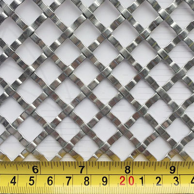Binnen- en buitenruimte roestvrijstalen metalen mesh panelen op maat afwerking voor premium ontwerpprojecten