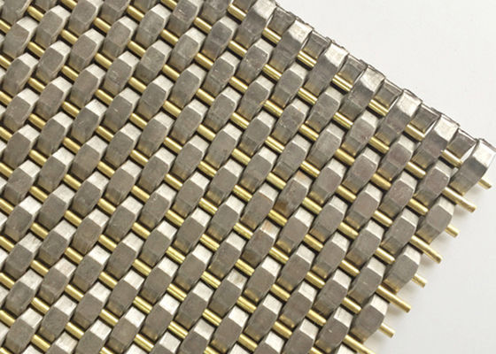 De messing Geplooide SS Geweven Oppervlakte van Draadmesh cladding facade PVD