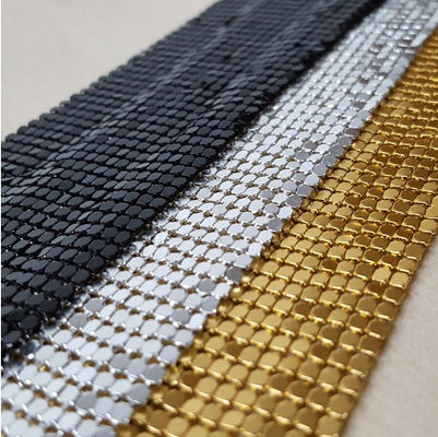 4mm Dia Woven Aluminum Metal Sequin de Verdelingsbekleding van het Stoffen Antiwear Decor
