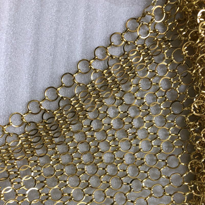 ODM Gouden Metaal Ring Mesh Decorative Fence 3.8mm het Netwerk van de Kettingspost