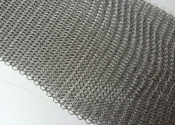 De decoratieve Natuurlijke Kleur van Chainmail Ring Mesh Curtain Screen Building Facades