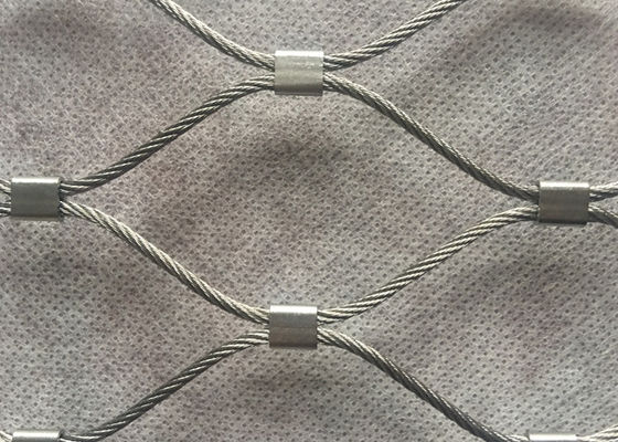 8m Antiwear Diamond Woven Wire Mesh OEM met Lintgesp