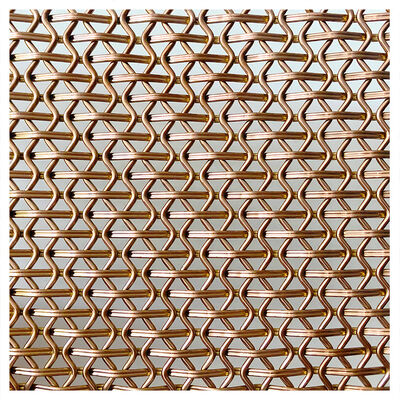 Gelaste architectonische metaalgaas op maat lengte Plain Weave Stijl Ideaal voor Gevels Scheidingswanden en Decoratieve Metaalwerk Projecten